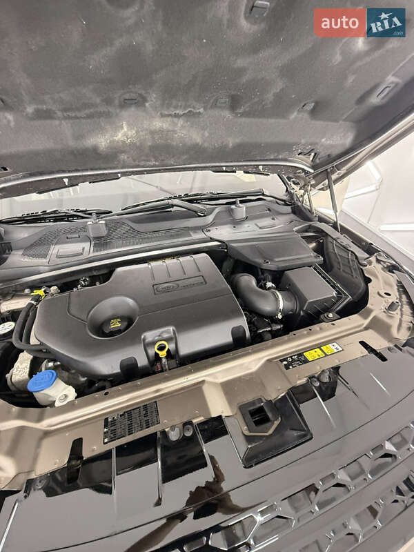 Land Rover Discovery Sport 2015