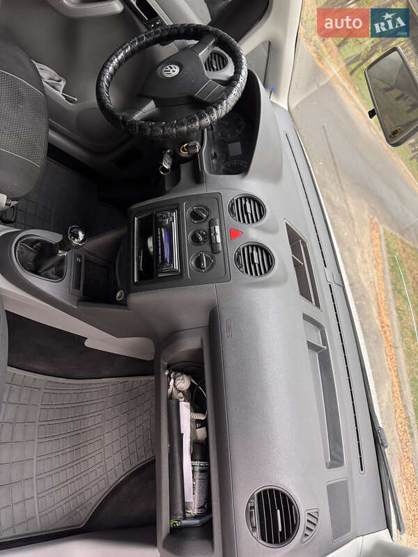 Volkswagen Caddy 2009