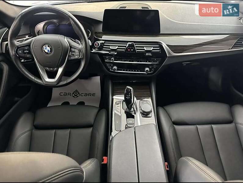 BMW 5 Series 2019
