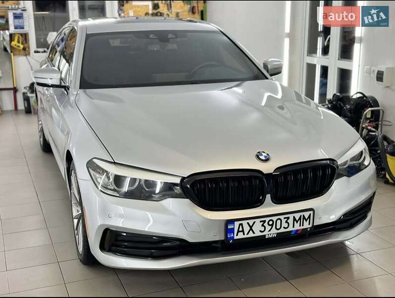 BMW 5 Series 2019