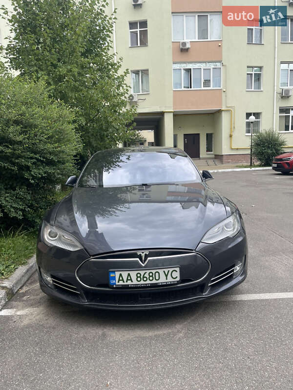 Tesla-3
