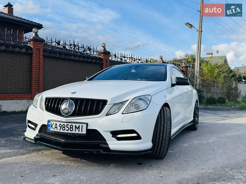 Mercedes-Benz E-Class 2012