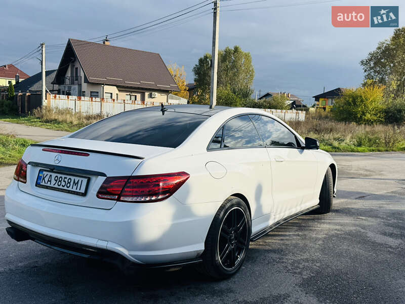 Mercedes-Benz E-Class 2012