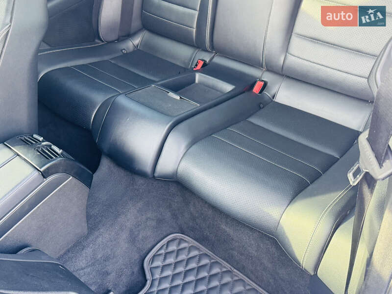 Mercedes-Benz E-Class 2012