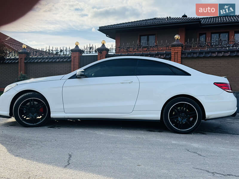 Mercedes-Benz E-Class 2012