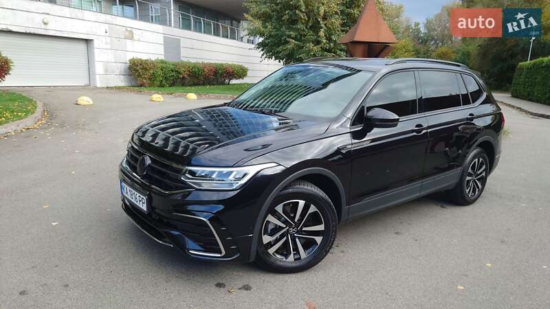 Volkswagen Tiguan 2024