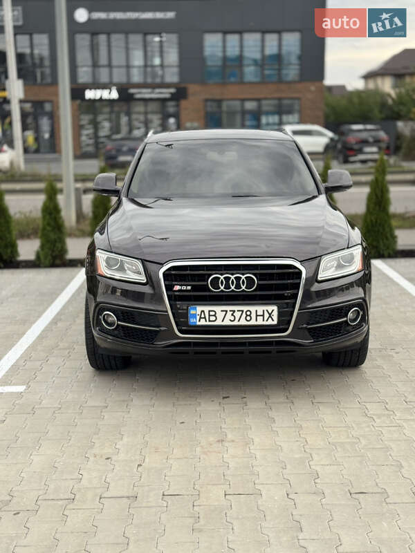 Audi-8