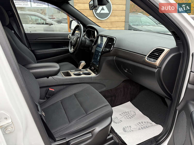 Jeep Grand Cherokee 2016