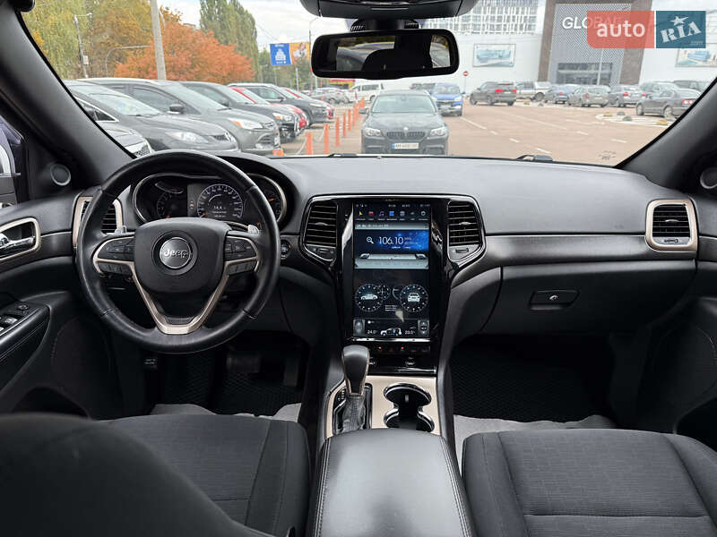 Jeep Grand Cherokee 2016