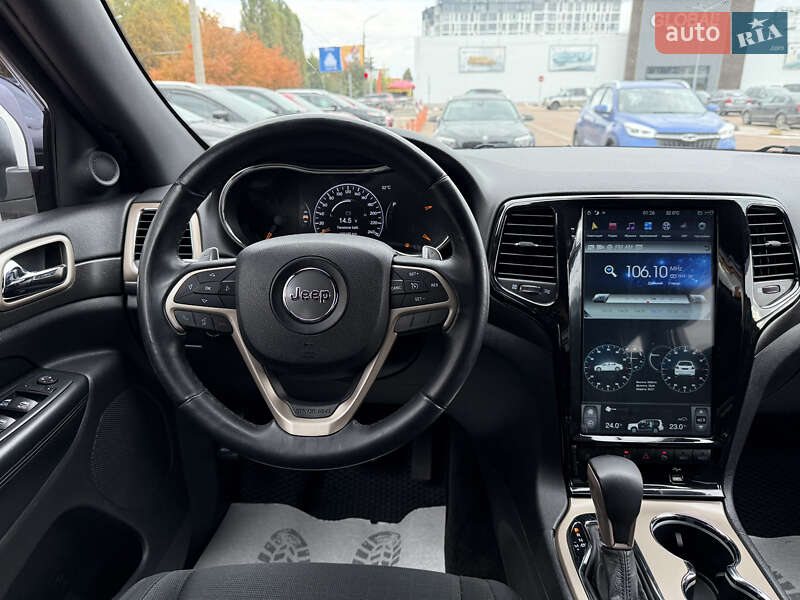 Jeep Grand Cherokee 2016