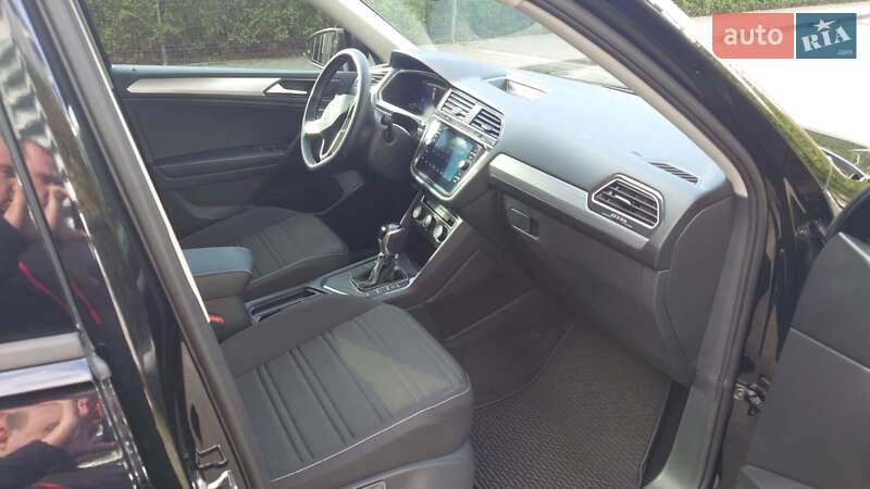 Volkswagen Tiguan 2024