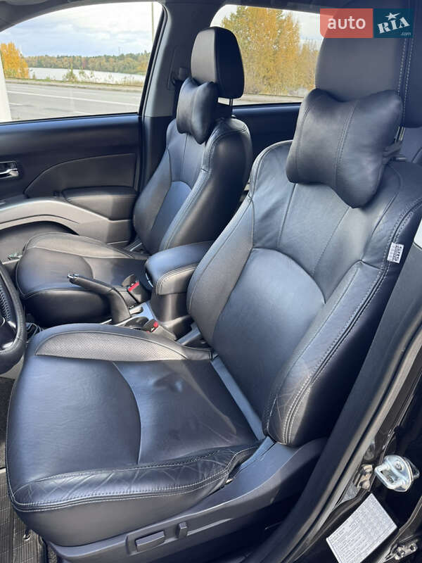 Citroen C-Crosser 2009