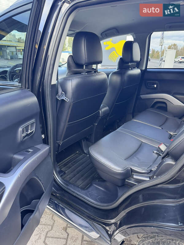 Citroen C-Crosser 2009