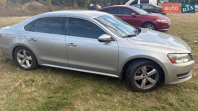 Volkswagen Passat 2011