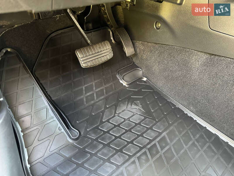 Mitsubishi Outlander 2020