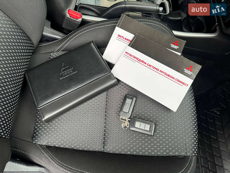 Mitsubishi Outlander 2020