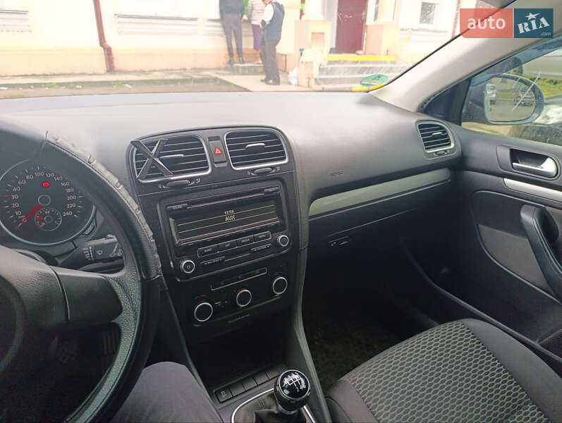 Volkswagen Golf 2011