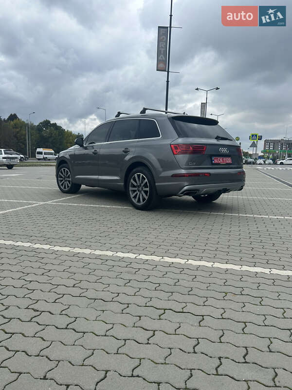 Audi Q7 2017