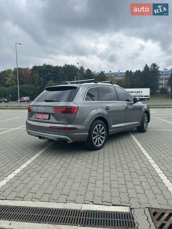 Audi Q7 2017