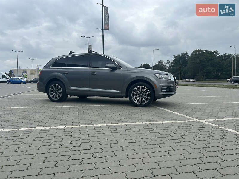 Audi Q7 2017