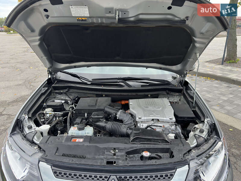 Mitsubishi Outlander 2022