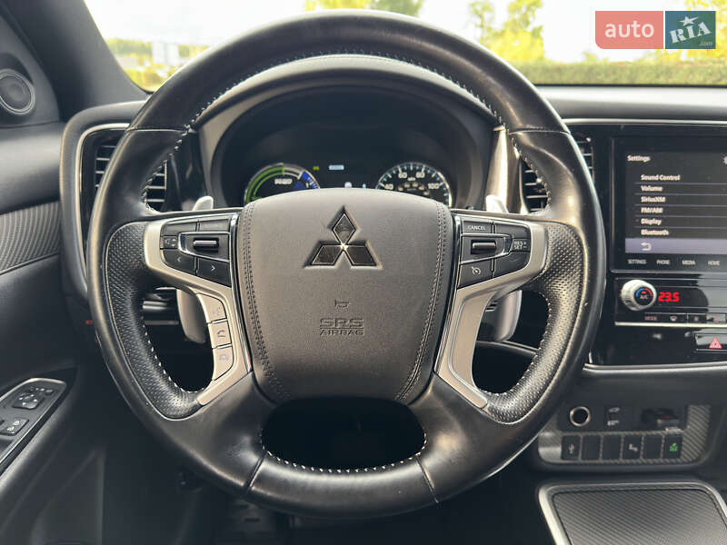 Mitsubishi Outlander 2022