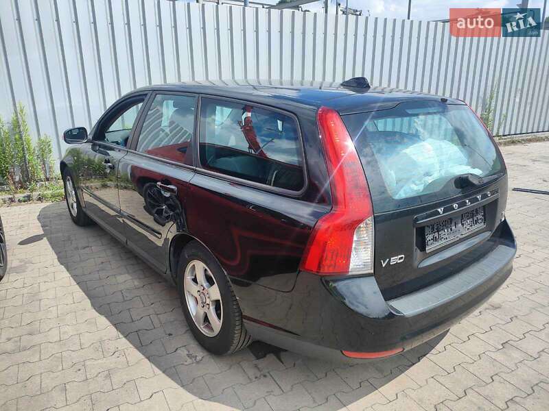 Volvo V50 2009