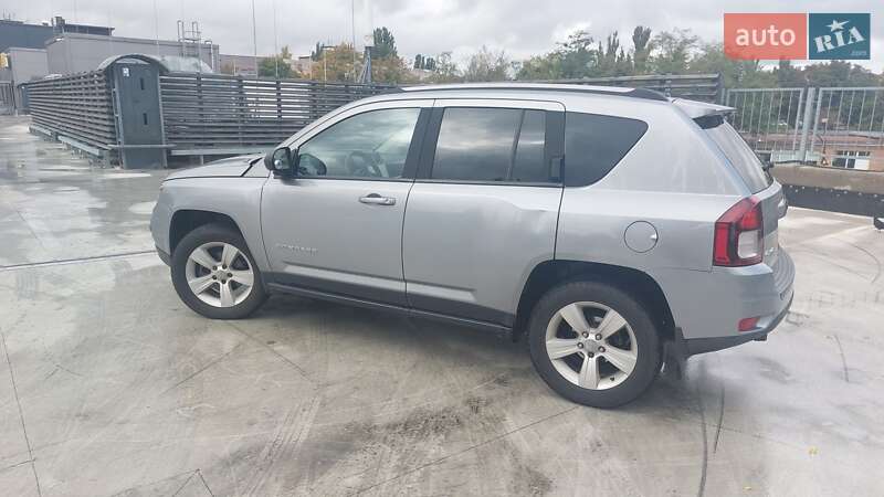 Jeep Compass 2016