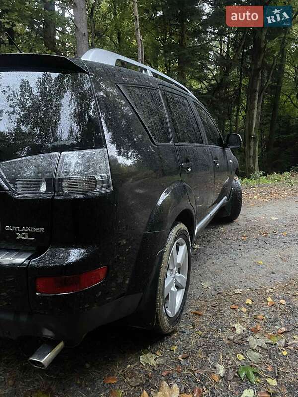 Mitsubishi Outlander XL 2008