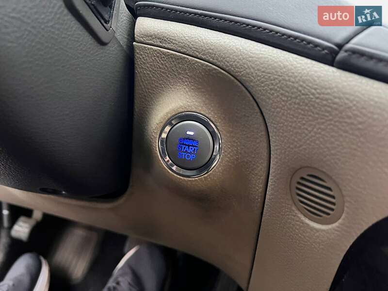 Hyundai Genesis 2008