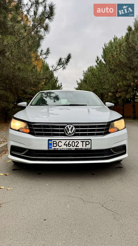 Volkswagen Passat 2016