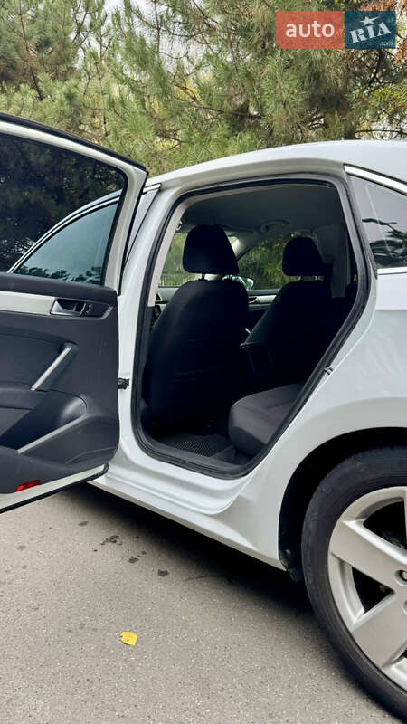 Volkswagen Passat 2016