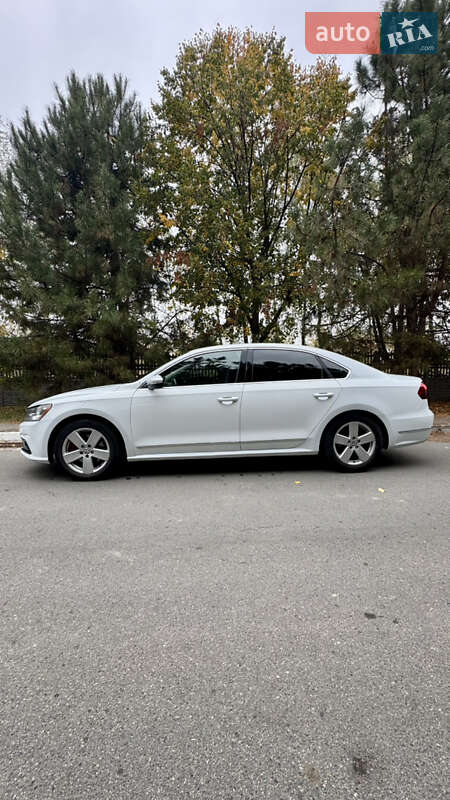 Volkswagen Passat 2016