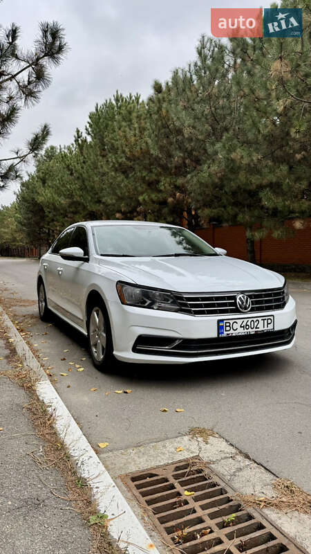 Volkswagen Passat 2016