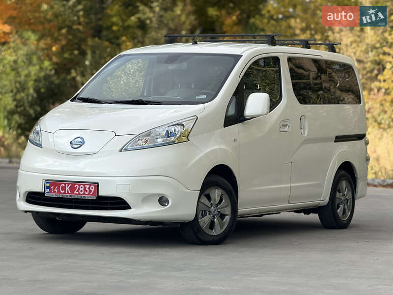 Nissan e-NV200 2014