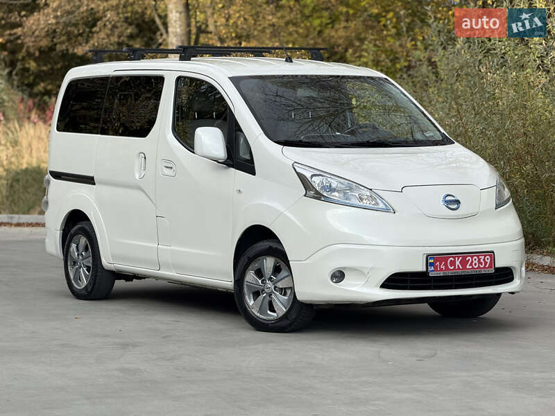 Nissan e-NV200 2014
