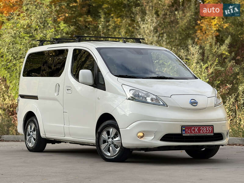 Nissan e-NV200 2014