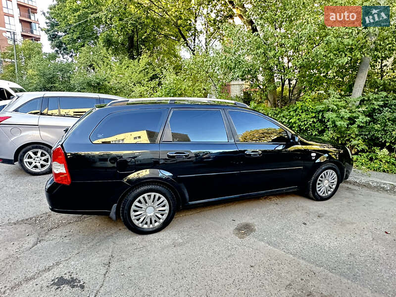 Chevrolet Lacetti 2011