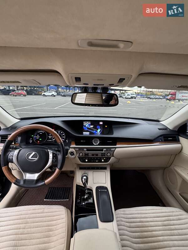 Lexus ES 2014