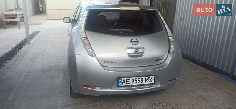 Nissan Leaf 2017
