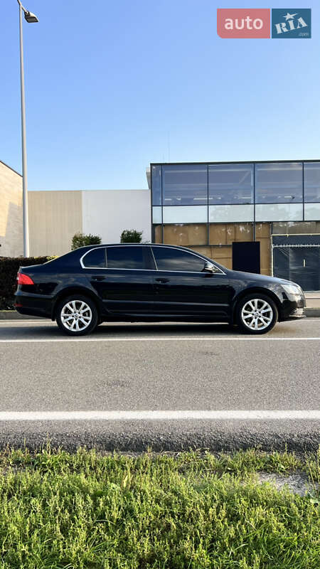 Skoda Superb 2013