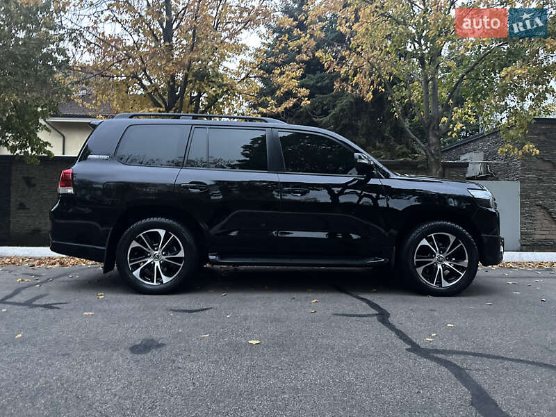 Toyota Land Cruiser 2008