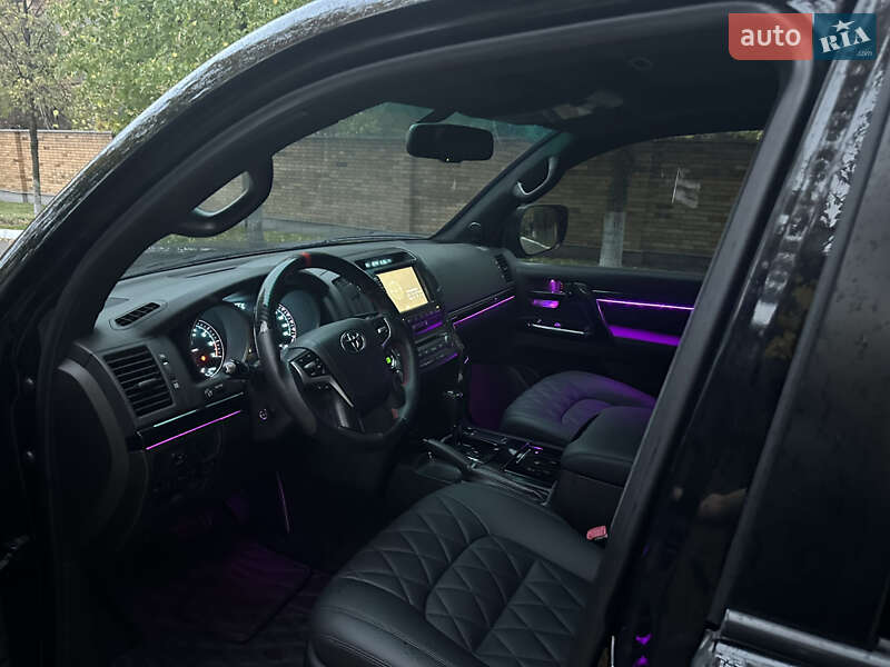 Toyota Land Cruiser 2008