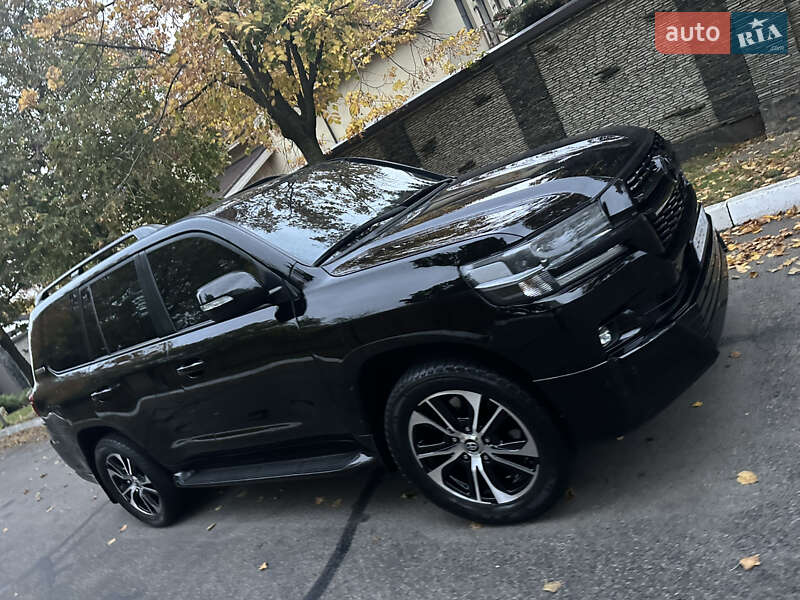 Toyota Land Cruiser 2008