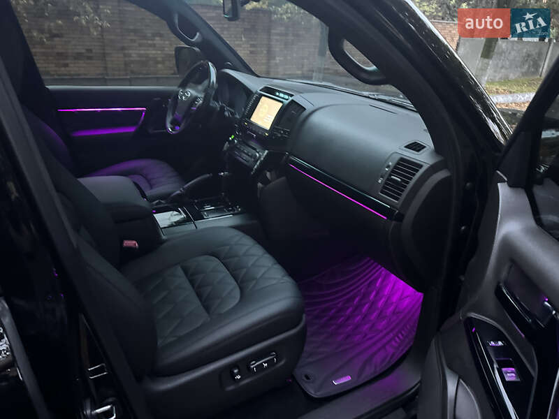 Toyota Land Cruiser 2008