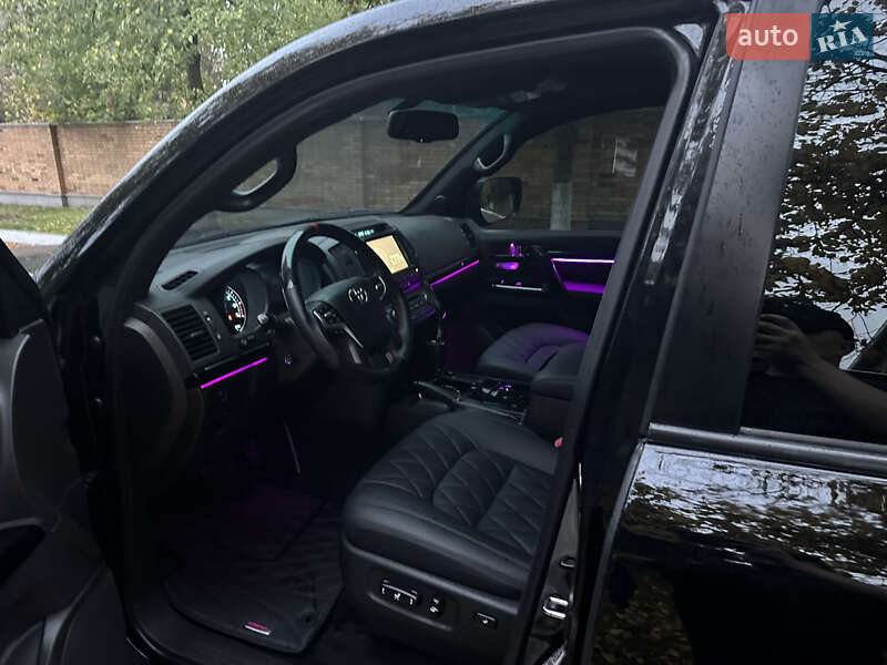 Toyota Land Cruiser 2008