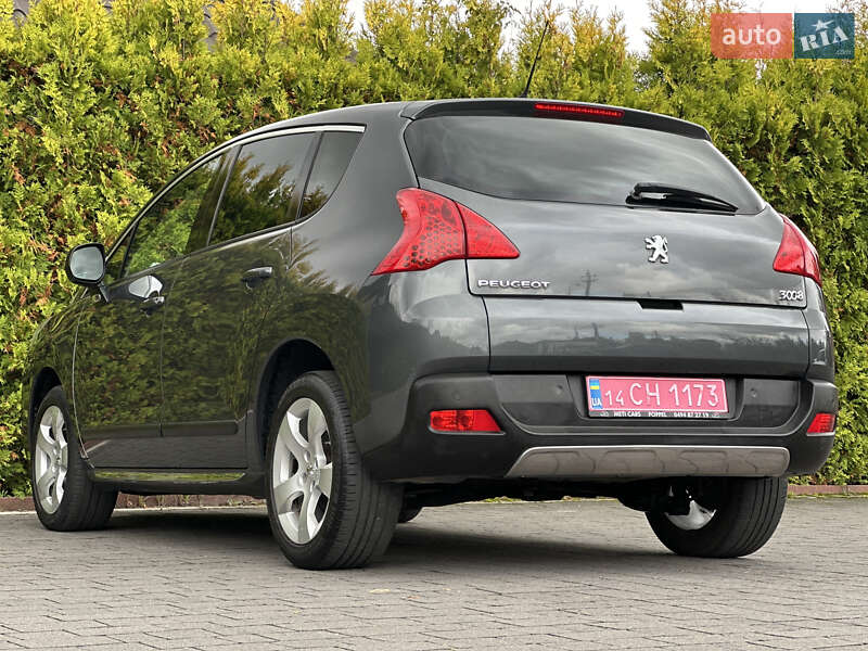 Peugeot 3008 2011