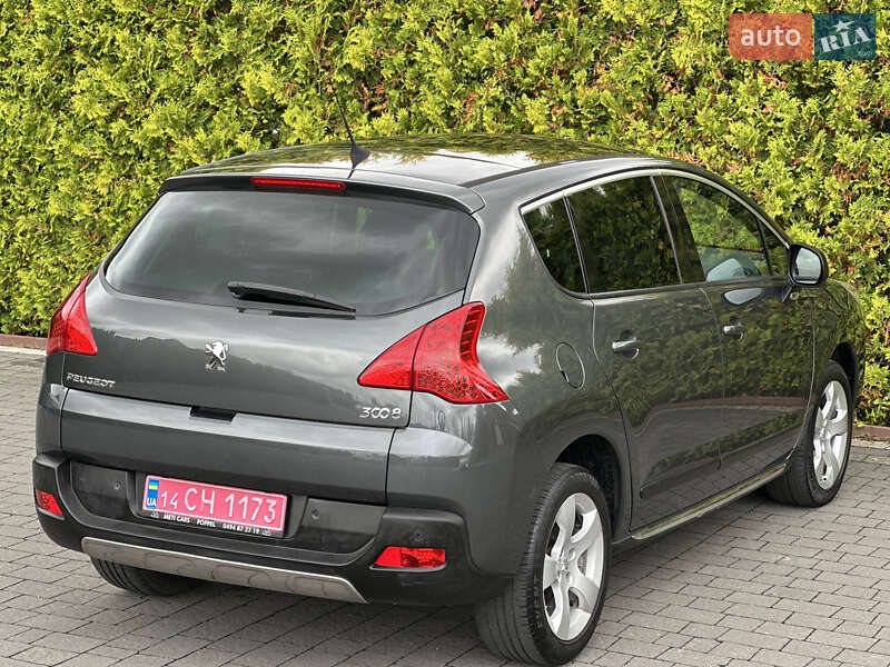 Peugeot 3008 2011