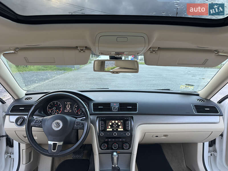 Volkswagen Passat 2014