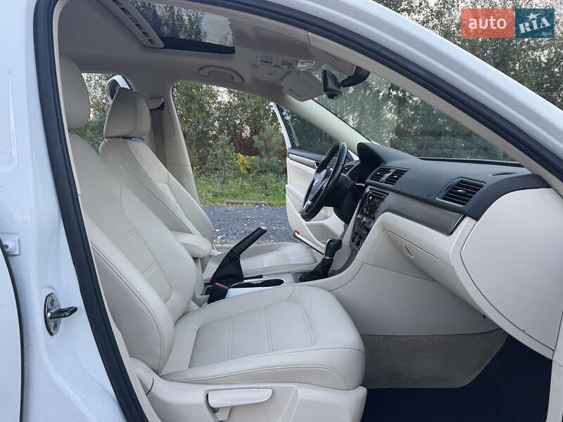 Volkswagen Passat 2014